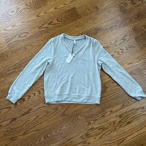 Z Supply Vneck lightweight sweater